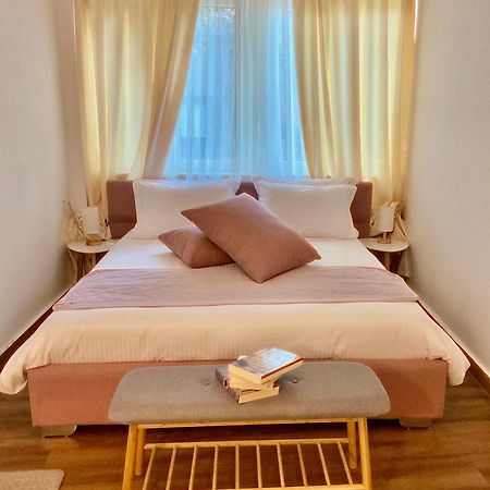 Compass Lofts Athens 아파트 외부 사진