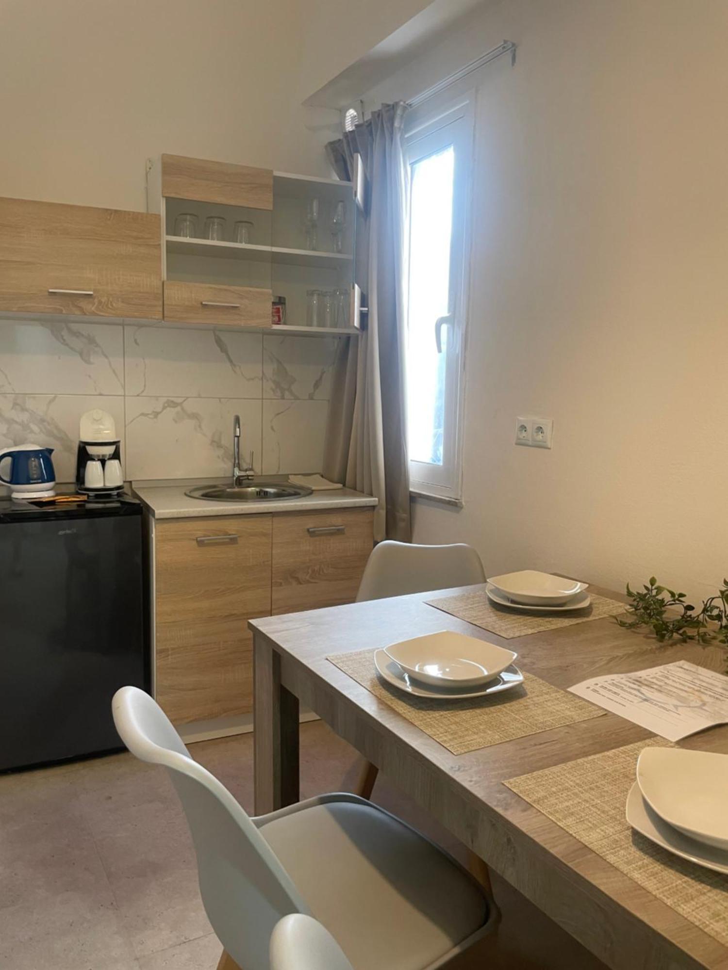 Compass Lofts Athens 아파트 외부 사진
